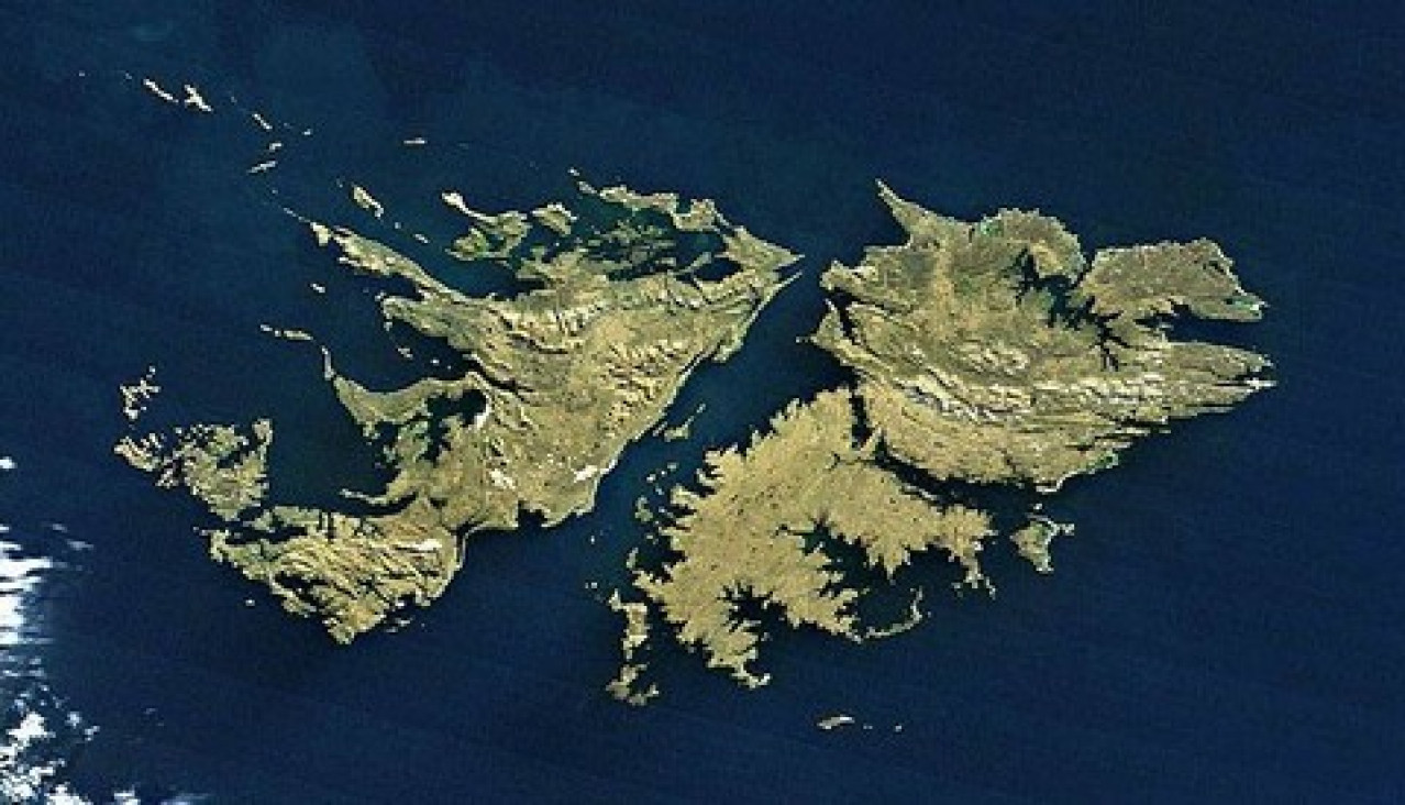 imagen Cuestionan la creciente militarización de Malvinas