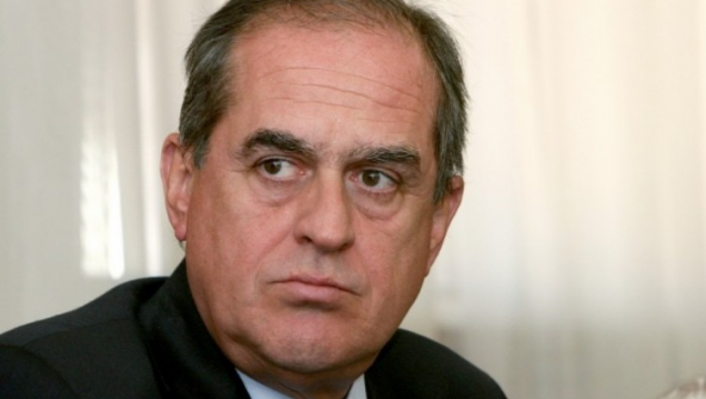 imagen Cornejo aceptó la renuncia de Alejandro Pérez Hualde