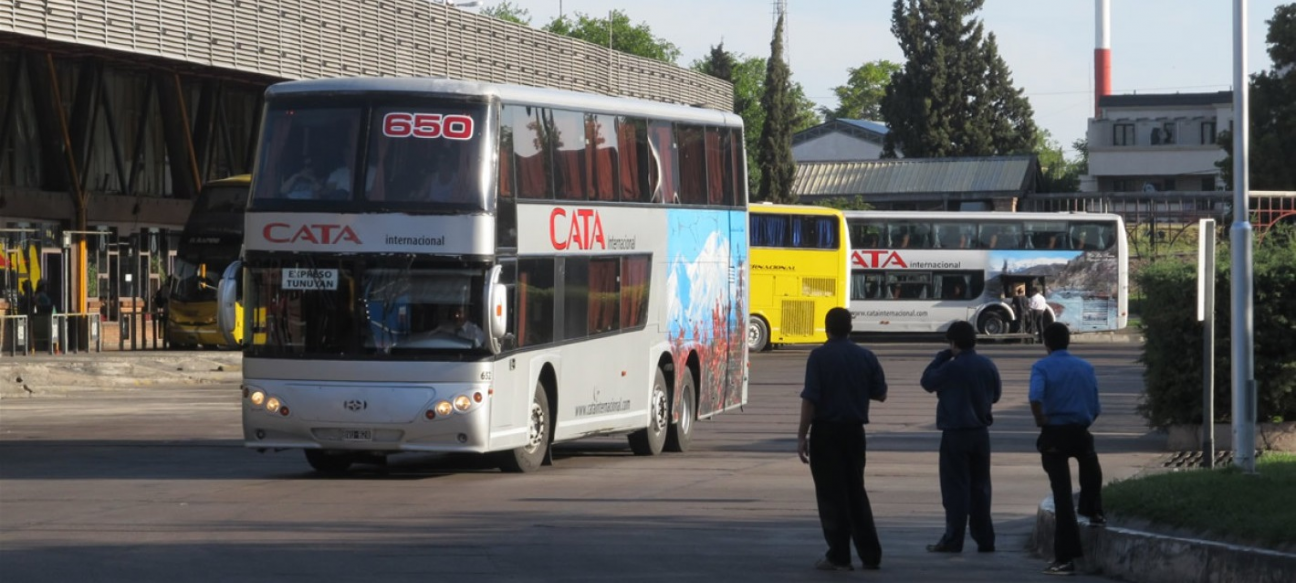 imagen Anuncian un 30 % de descuento en pasajes de larga distancia