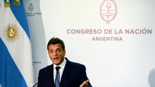 imagen Massa moderado y políticamente correcto