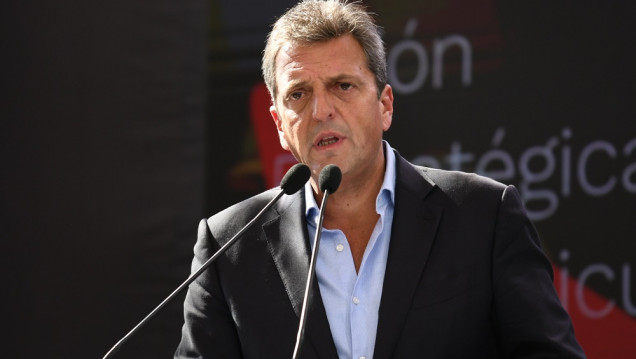 imagen Massa anunció la ampliación de fondos y dólar diferencial para productores vitivinícolas