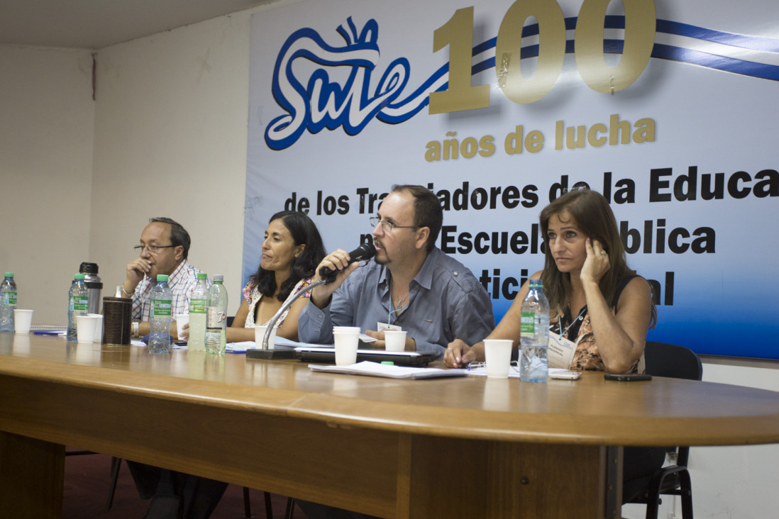 imagen SUTE pide a los maestros que no entreguen listas de adheridos al paro