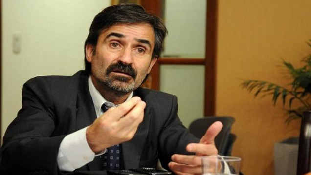 imagen Derrame en Veladero: acusan de inacción a Jorge Mayoral