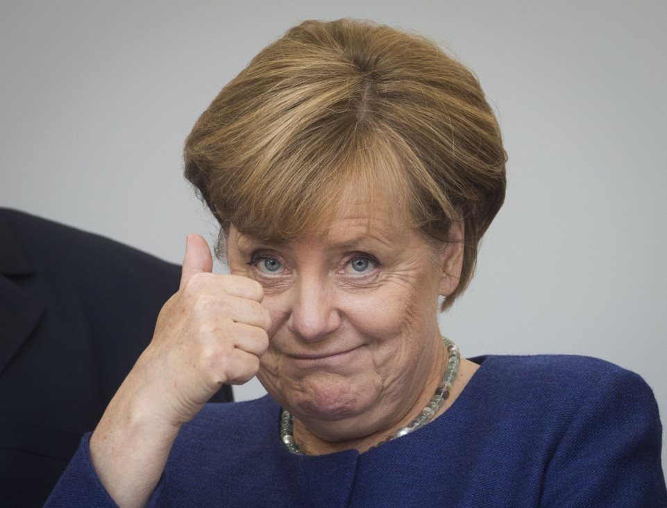 imagen El escrutinio final confirma la victoria de Merkel y la ultraderecha en tercer lugar