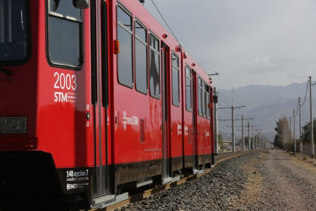 imagen Qué son los "bonos verdes" con los que Mendoza busca financiar la ampliación del Metrotranvía