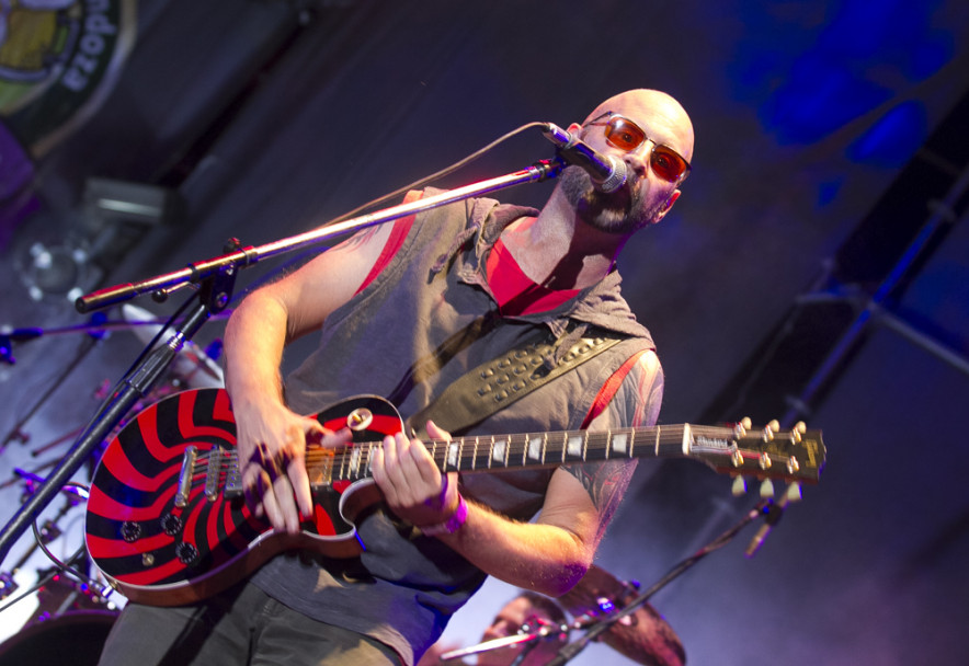 imagen Debajo de la espuma estaba todo el rock en Godoy Cruz 