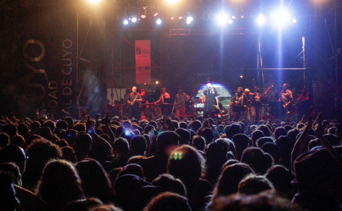 imagen La Memoria fue una fiesta en la UNCUYO