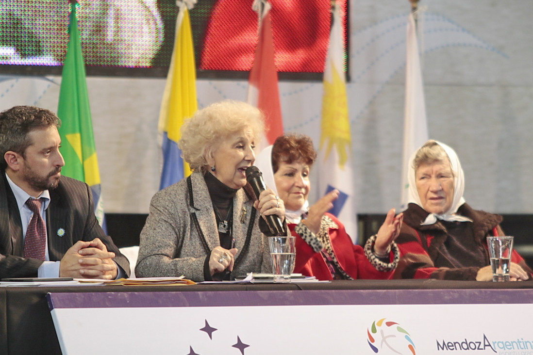 imagen Estela, la abridora de caminos