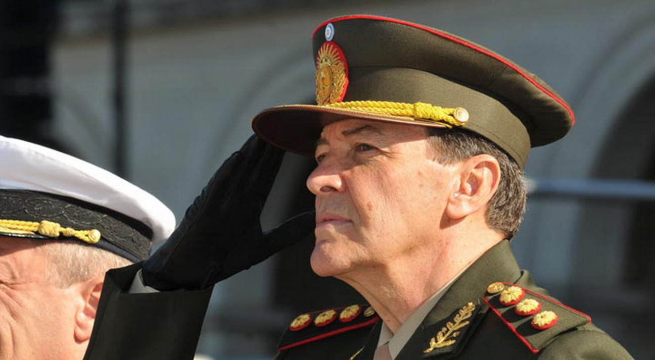 imagen La oposición celebra el pase a retiro de Milani