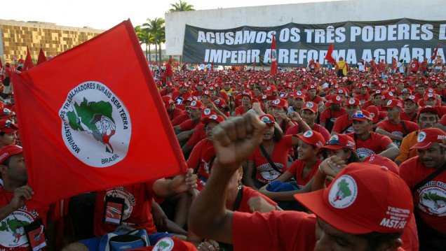imagen El MST critica duramente al presidente y quiere adelantar las elecciones en Brasil