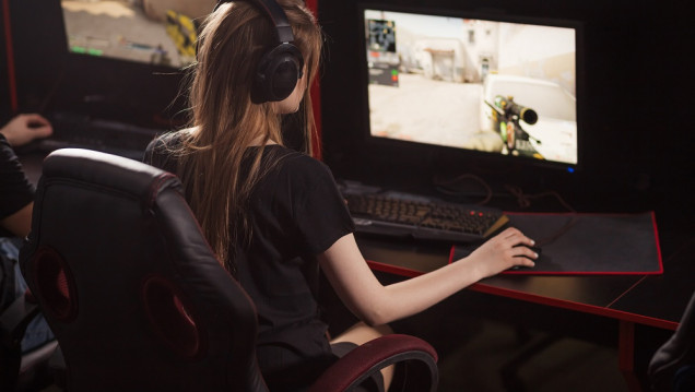 imagen Desigualdad en los videojuegos: las gamers desafían el acoso y la violencia en línea
