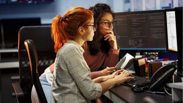 imagen En la región, Argentina registra mayor cantidad de candidatas para trabajos en el sector tecnológico