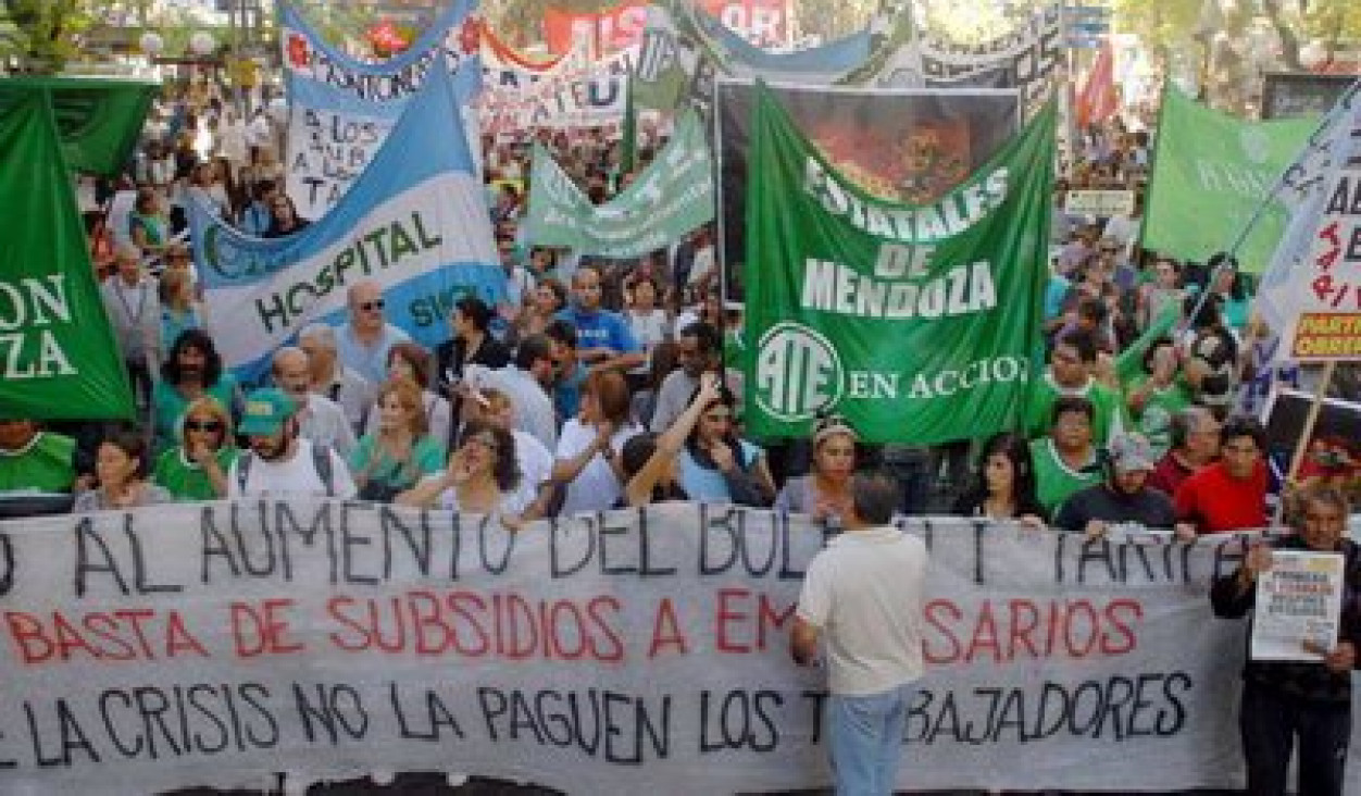 imagen Convocan a marchar contra el aumento del boleto y las tarifas