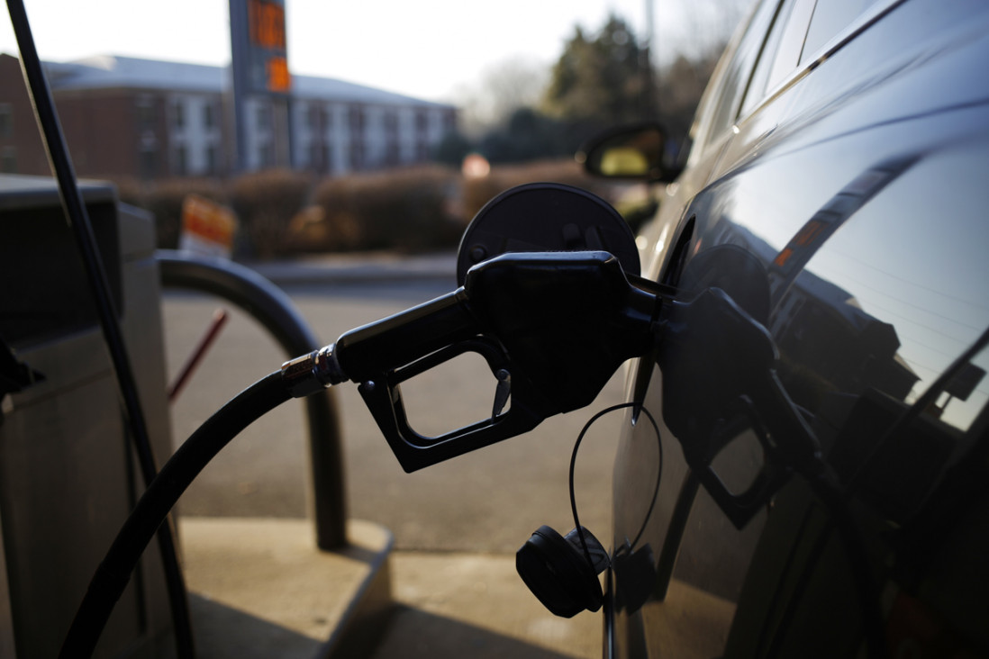imagen Estaciones de servicio advierten por subas en precios de combustibles
