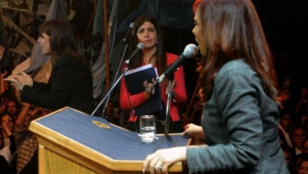 imagen La locutora oficial de Cristina denunció al Estado por $7 millones