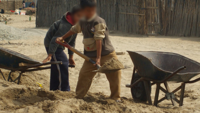 imagen Catorce de cada cien adolescentes mendocinos trabajan