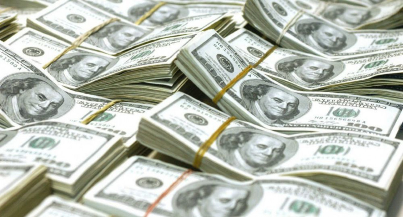 imagen El dólar trepó 50 centavos y perforó por primera vez los 32 pesos