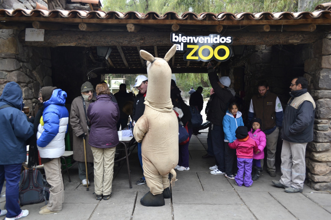imagen Gassull: "El ecoparque no podrá sobrevivir"