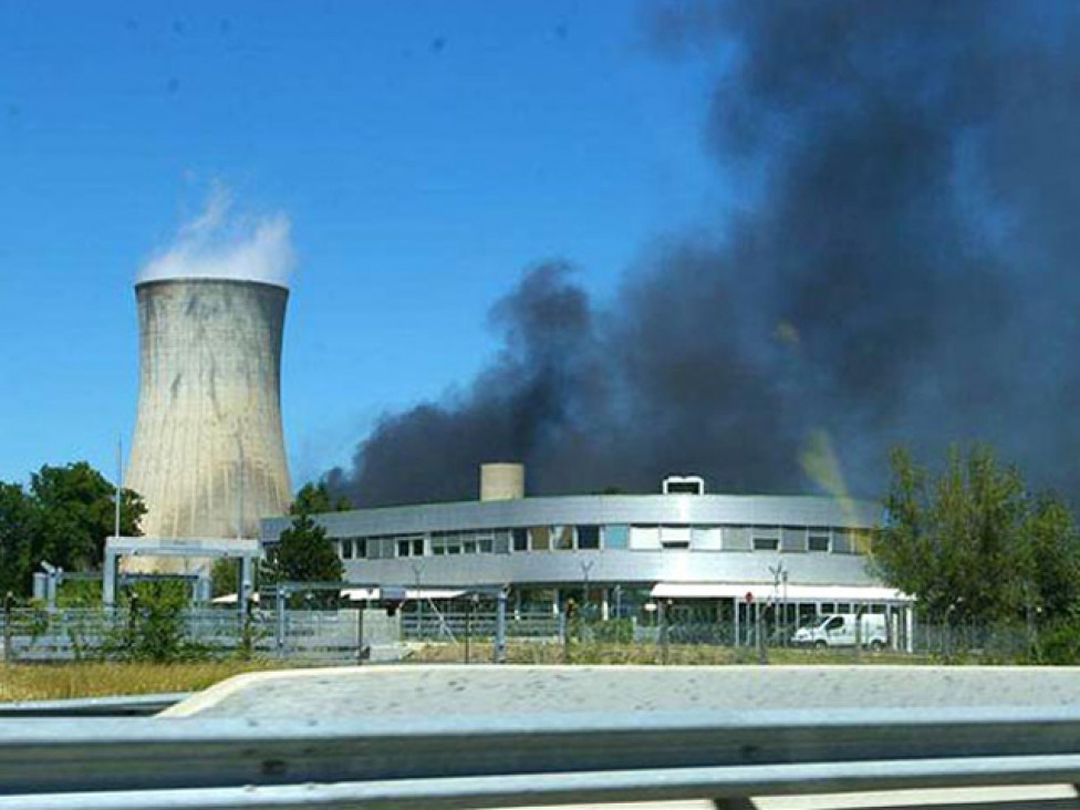 imagen Explotó una central nuclear en Francia