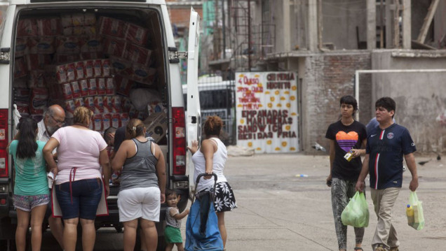 imagen La UCA advierte sobre la creación de "nuevos pobres" 