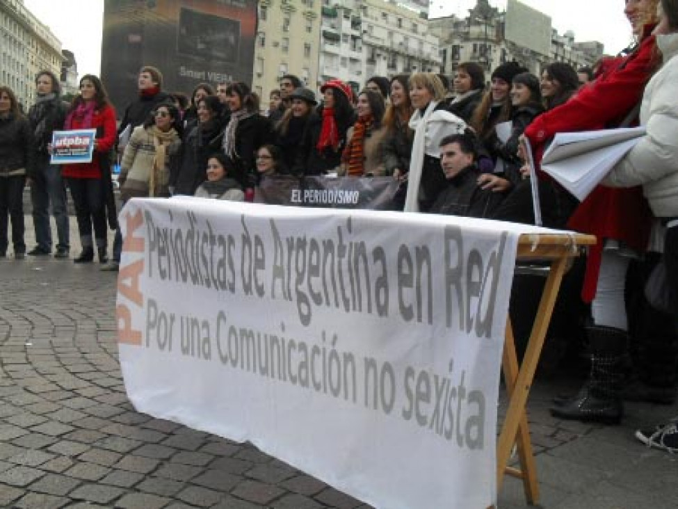 imagen Red PAR repudia la tapa de la revista Noticias del 27/12/2013