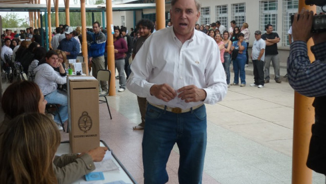 imagen Votó Pradines y se despachó con todos