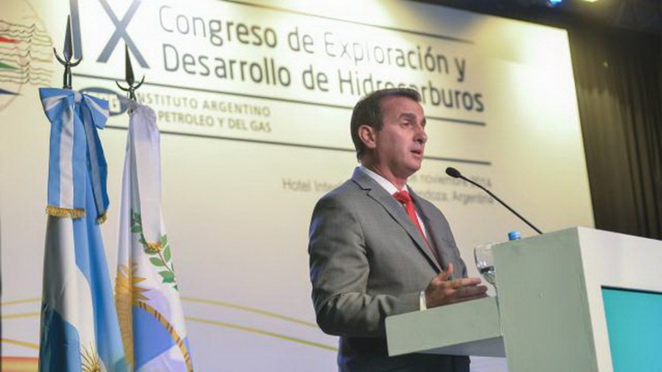 imagen Pérez, entre las tarifas congeladas y la llegada del fracking petrolero