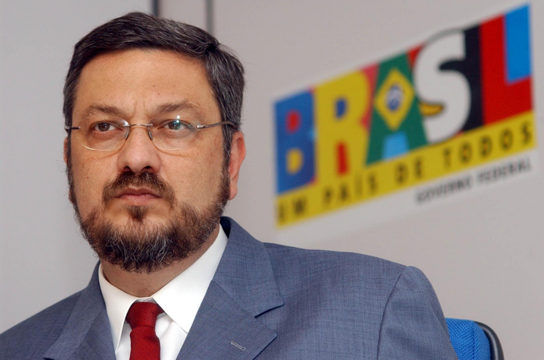 imagen Brasil: detienen al exministro de Hacienda de Lula y Rousseff