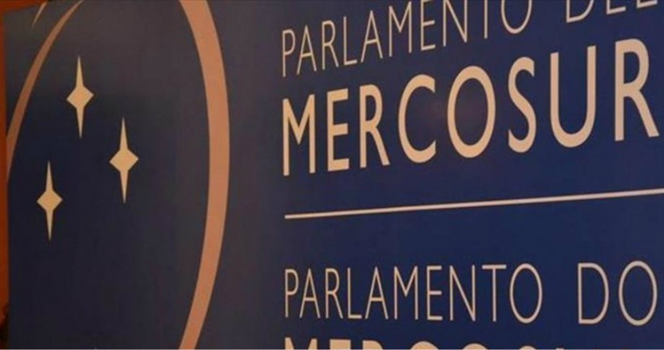 imagen Tratarán proyectos sobre fueros y régimen laboral de los legisladores del Parlasur
