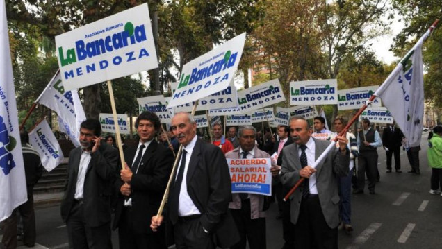 imagen Paran los bancos por 48 horas