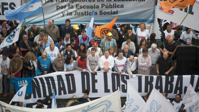 imagen Para el gobierno, el acatamiento fue menor al 30 %