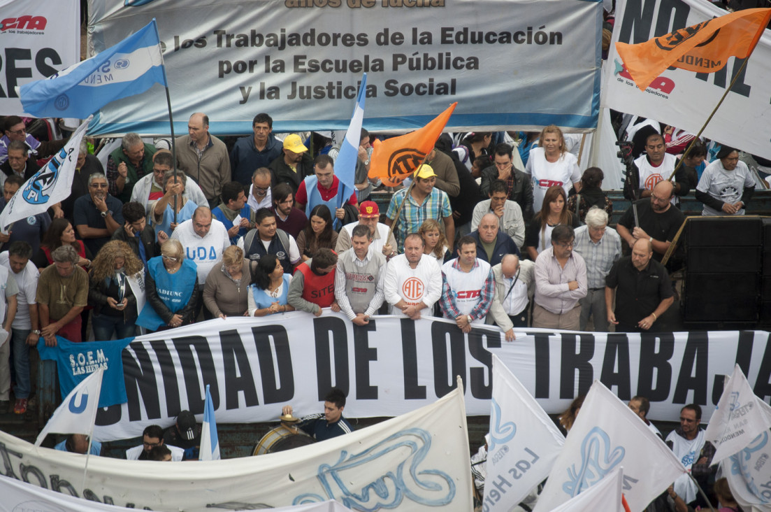 imagen Para el gobierno, el acatamiento fue menor al 30 %