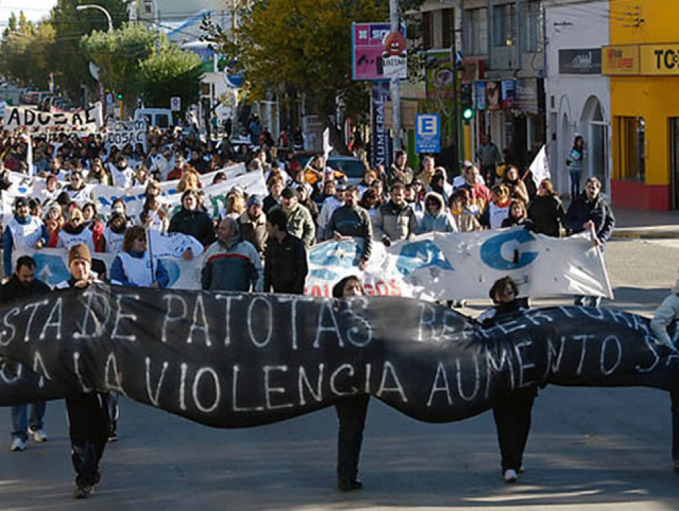 imagen Docentes de Santa Cruz amenazan con profundizar la protesta