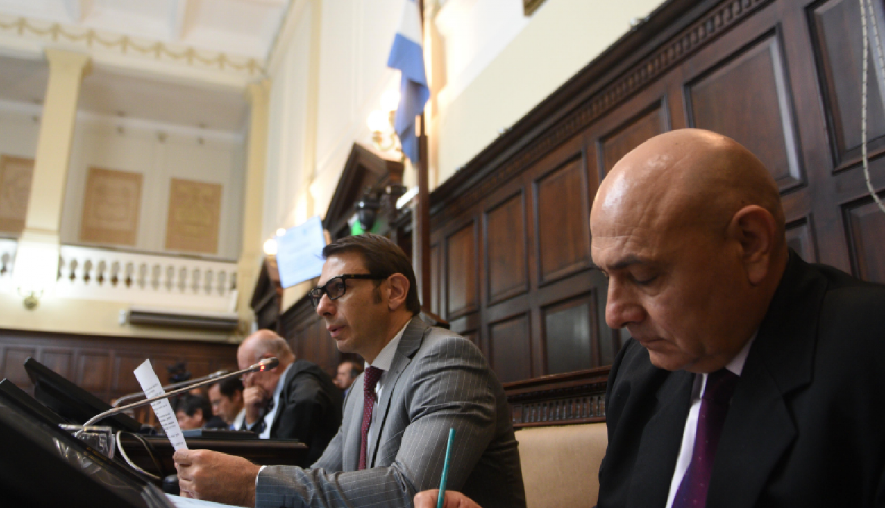 imagen Mendoza adhirió al Consenso Fiscal y cederá $ 209 millones a la Nación