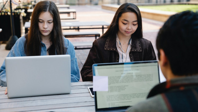 imagen La Inteligencia Artificial se abre camino en la educación superior con una guía de la Unesco