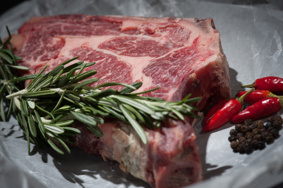 imagen Precios en alza: se viene el descuento del 10% para compra de carne vacuna con tarjeta de débito