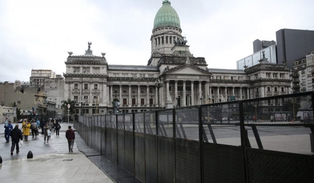 imagen El Senado rechazó el aborto legal y el debate quedaría para 2020