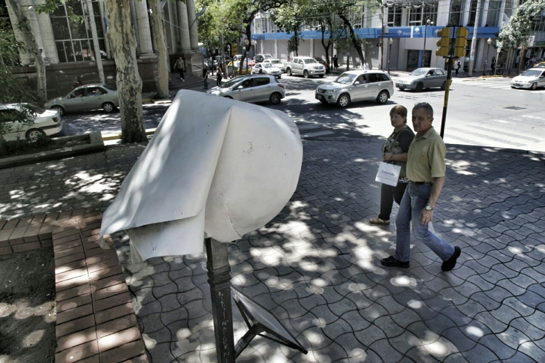 imagen Madres de Plaza de Mayo rechazan remodelaciones en la Plaza San Martín