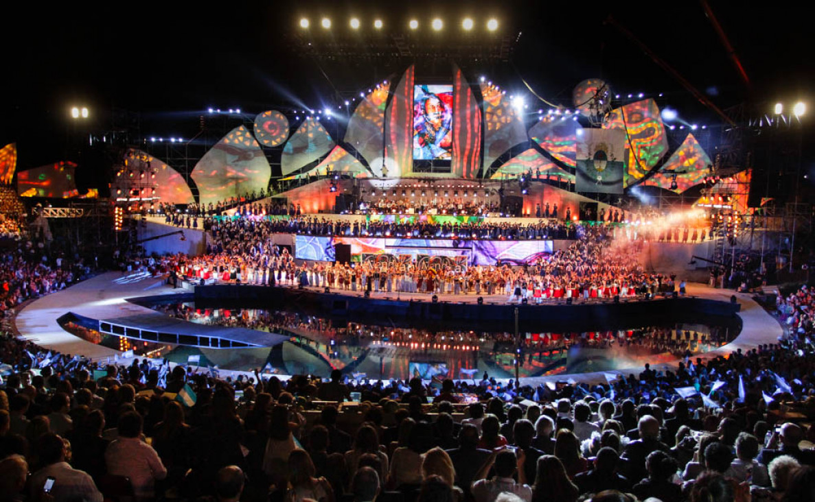imagen "Sinfonía iluminada de gloria", en álbum fotográfico