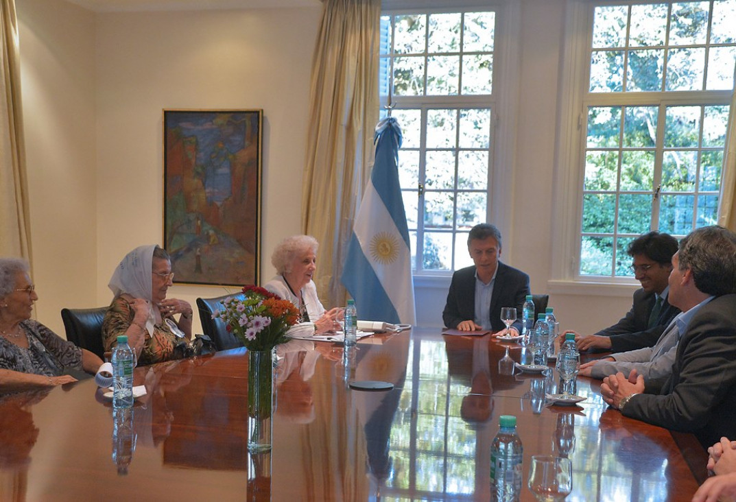 imagen Macri recibió a organismos de Derechos Humanos