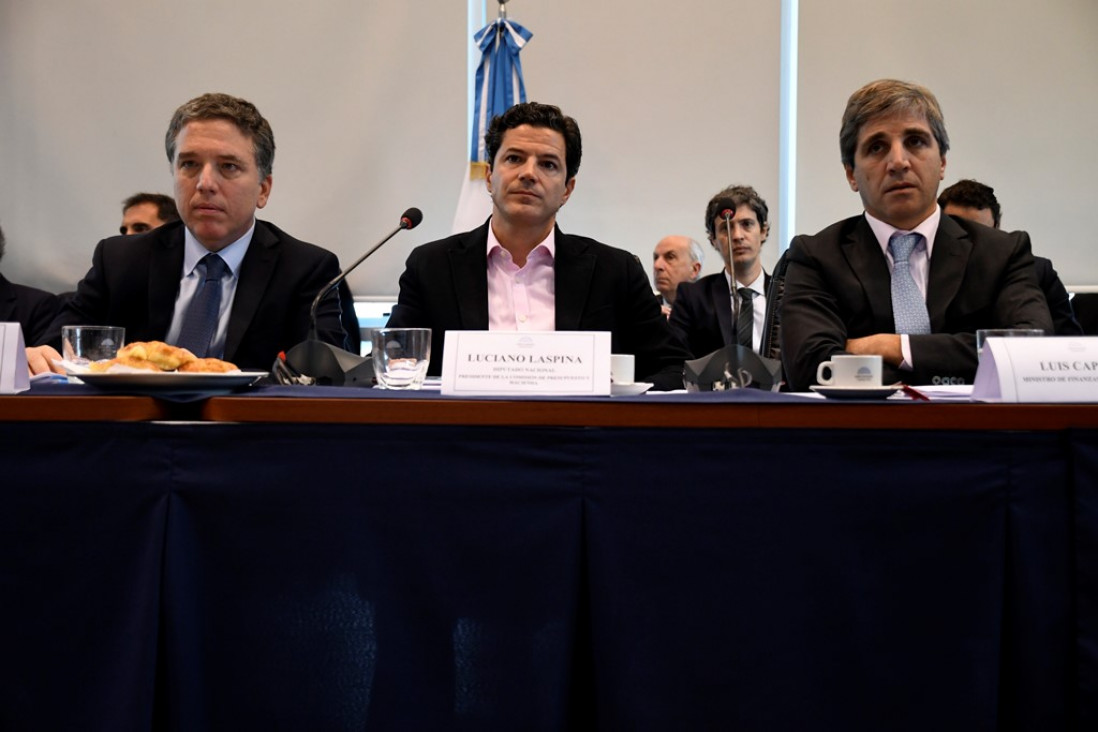 imagen En vivo: Caputo y Dujovne explican en Diputados el Presupuesto 2018