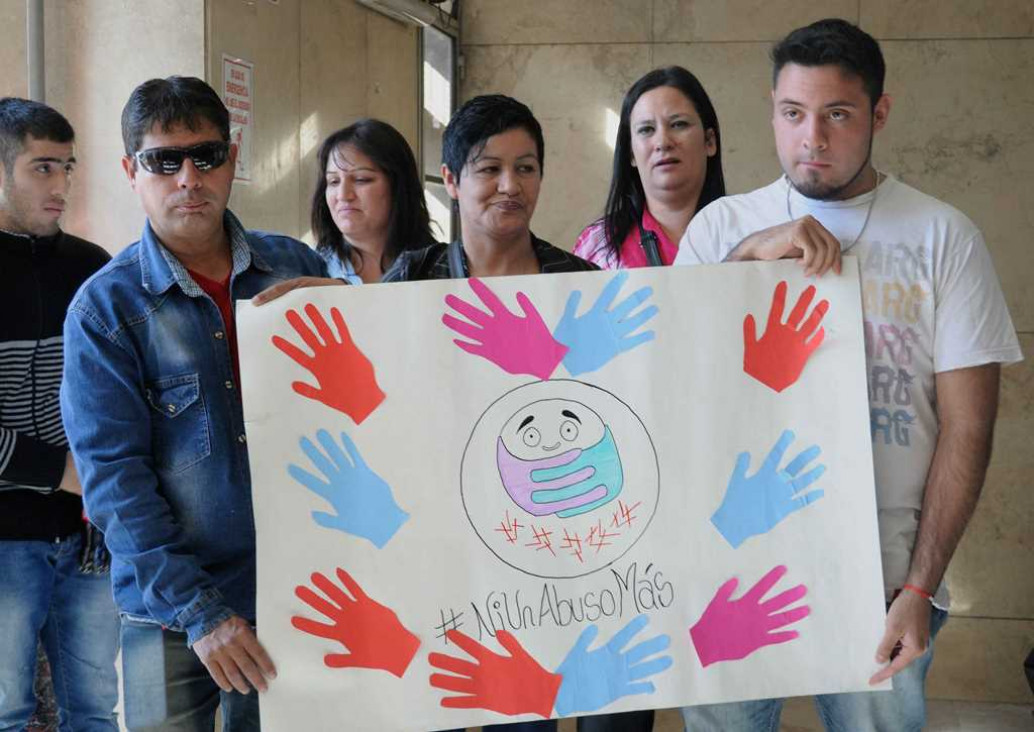 imagen Próvolo: "Les arruinaron la vida a nuestros hijos"