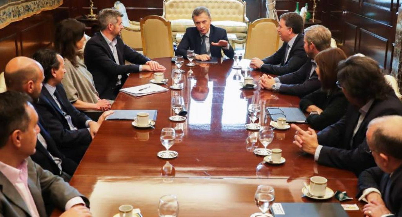 imagen El Gobierno le contestó a Carrió: "Nadie debe condicionar al Presidente"