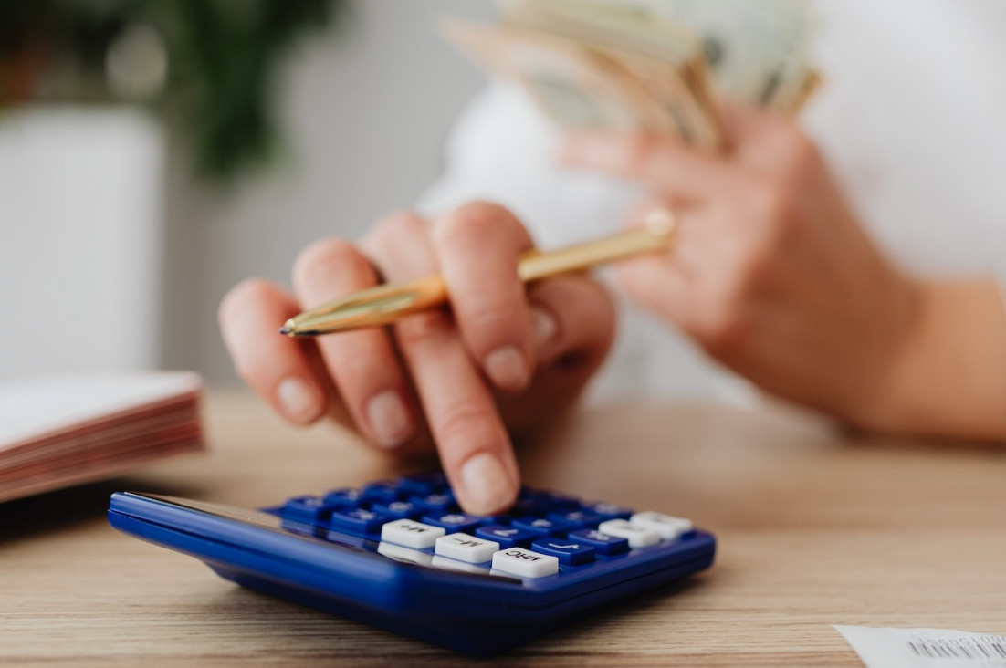 imagen Nuevo salario mínimo, vital y móvil: será de $ 80.342 desde abril e irá subiendo por tramos 