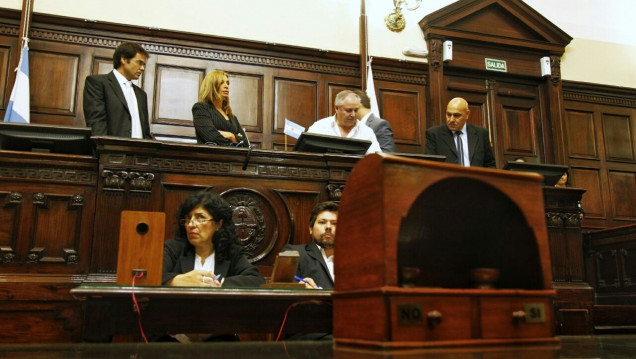 imagen La mitad de los senadores del PJ apoyó a Valerio