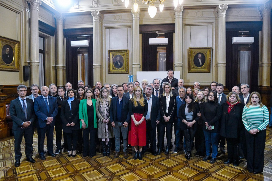 imagen "Un nuevo compromiso": una visión de la Asamblea Permanente por los Derechos Humanos