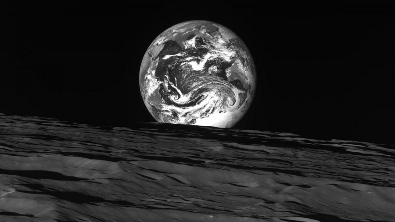 imagen Una sonda espacial de Corea del Sur comenzó a transmitir fotos de la Luna y la Tierra