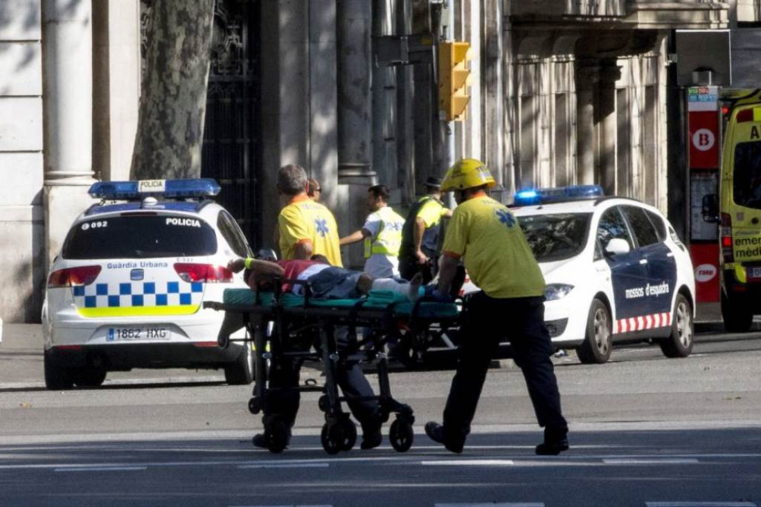 imagen Una camioneta atropelló a varias personas en Barcelona
