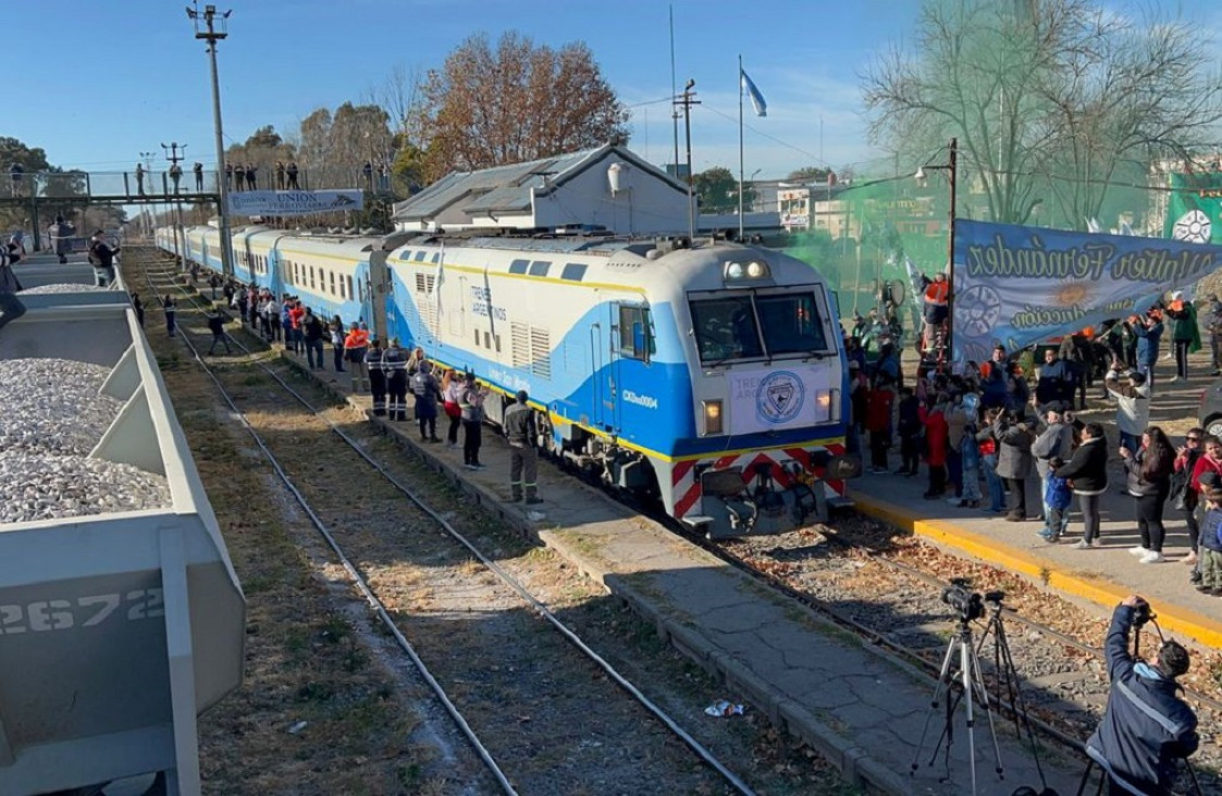 imagen El tren de pasajeros retornó a Mendoza 