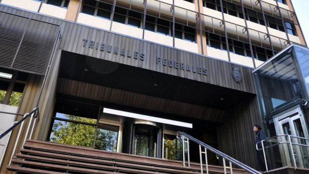 imagen El Colegio de Abogados adhiere a que se rinda antes de matricularse